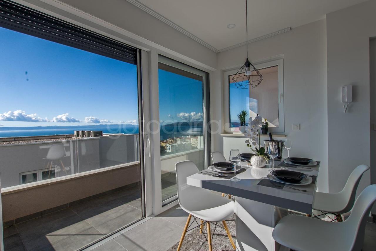 Luxury Apartment Sofia -Free Beach Parking Makarska Extérieur photo