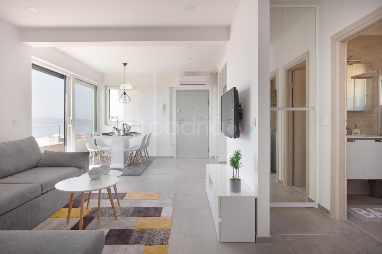 Luxury Apartment Sofia -Free Beach Parking Makarska Extérieur photo