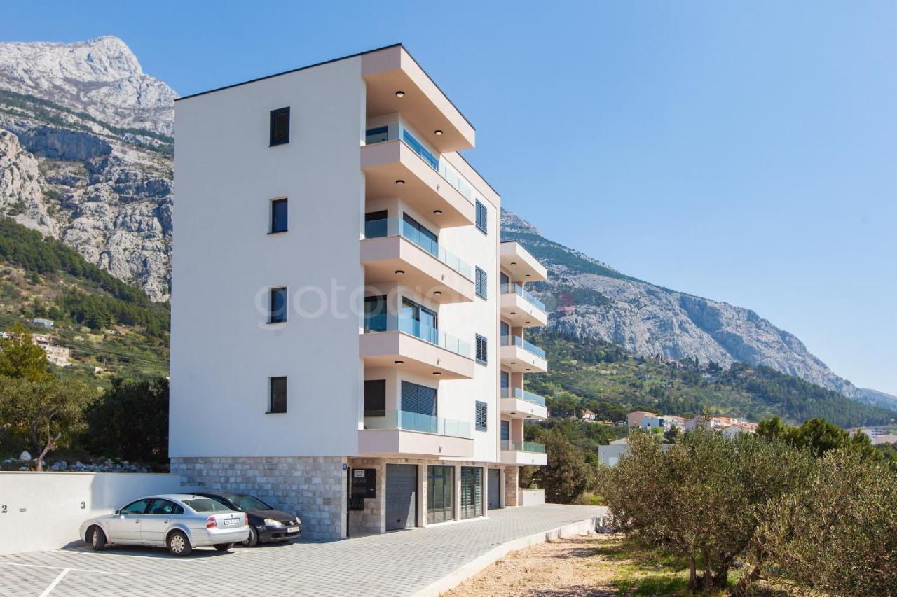Luxury Apartment Sofia -Free Beach Parking Makarska Extérieur photo