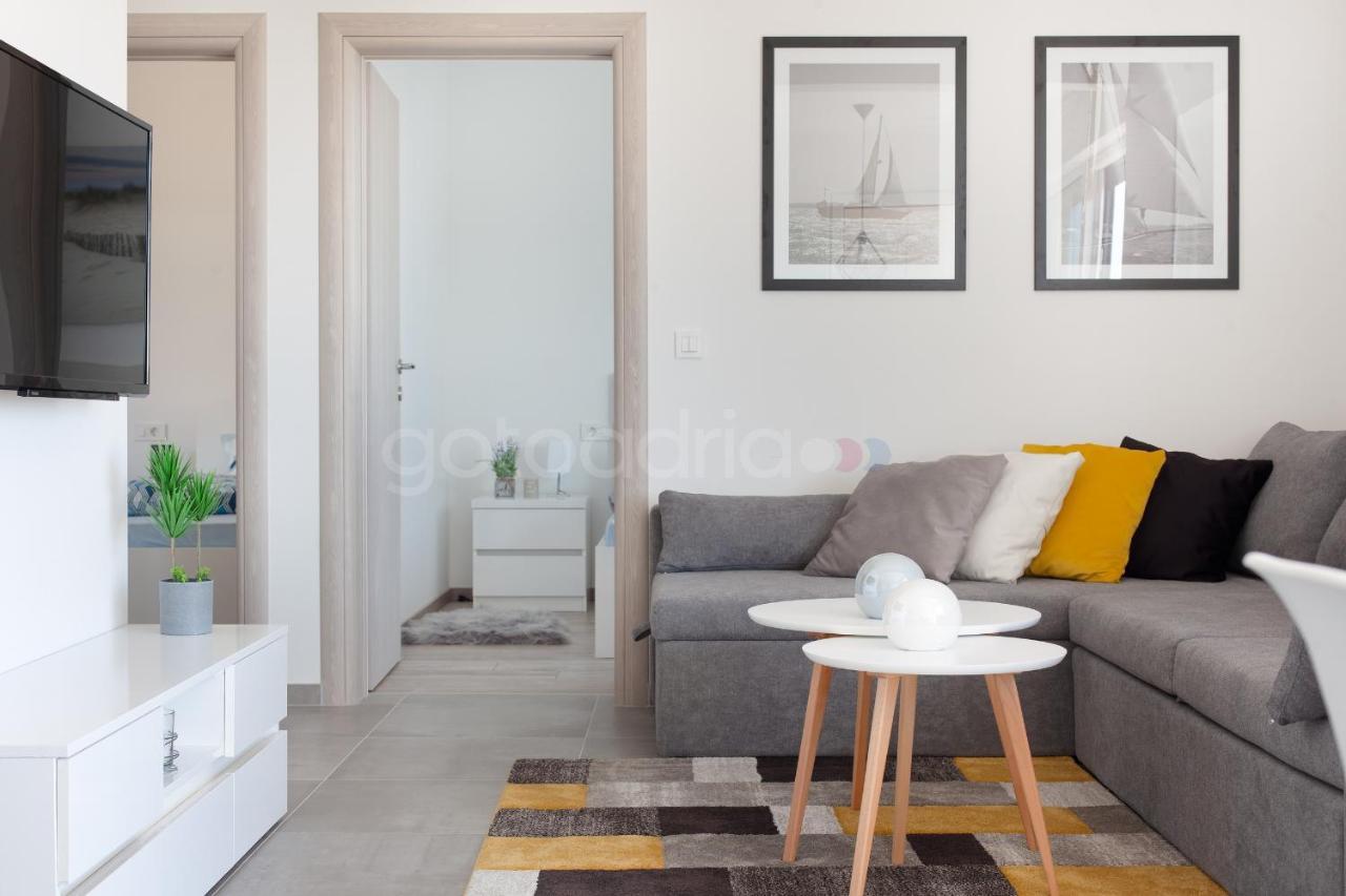 Luxury Apartment Sofia -Free Beach Parking Makarska Extérieur photo